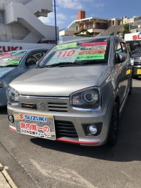 中古車　続々入荷しています！！